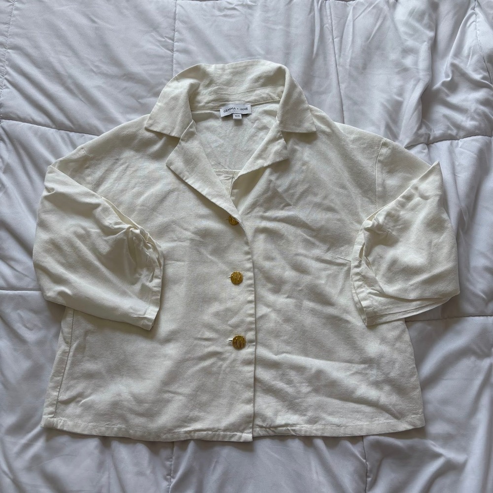 Gemma + Jane Cream Linen Blend Button Up Shirt Boxy Blouse Top Medium Luxury